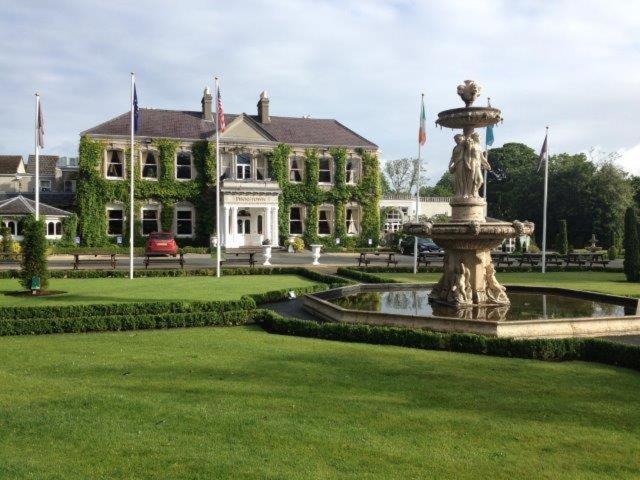 Finnstown Castle Hotel Lucan Exteriör bild