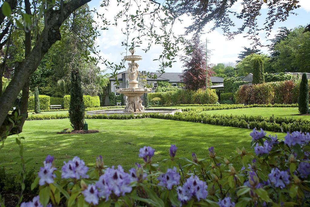 Finnstown Castle Hotel Lucan Exteriör bild