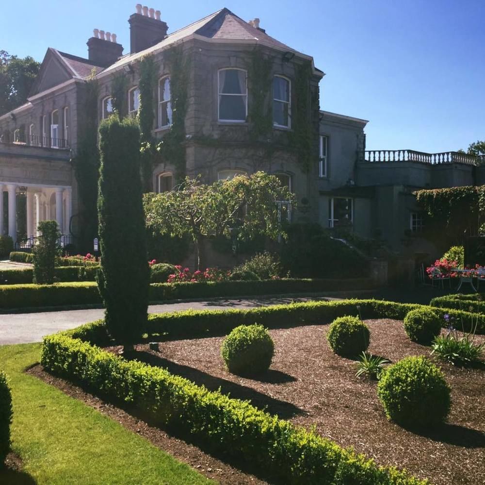 Finnstown Castle Hotel Lucan Exteriör bild